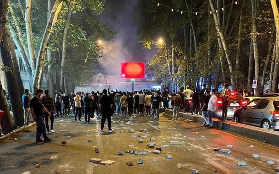 Iranian Regime Insiders Look For Half-Measures To End Protests