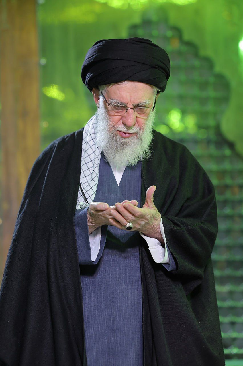 تحلیلگر نزدیک به نهادهای امنیتی: خامنه‌ای مدام جابه‌جا می‌شد و محل اقامتش تغییر می‌کرد