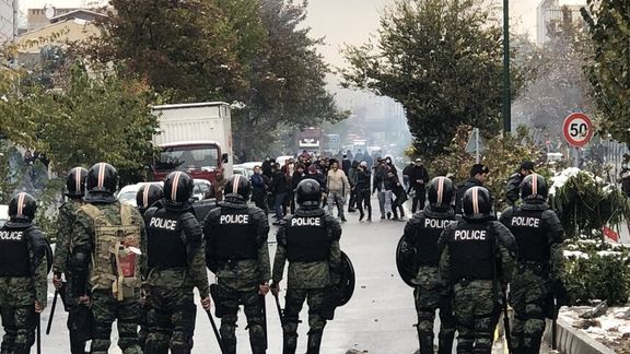 A scene of protests in Iran (2019)