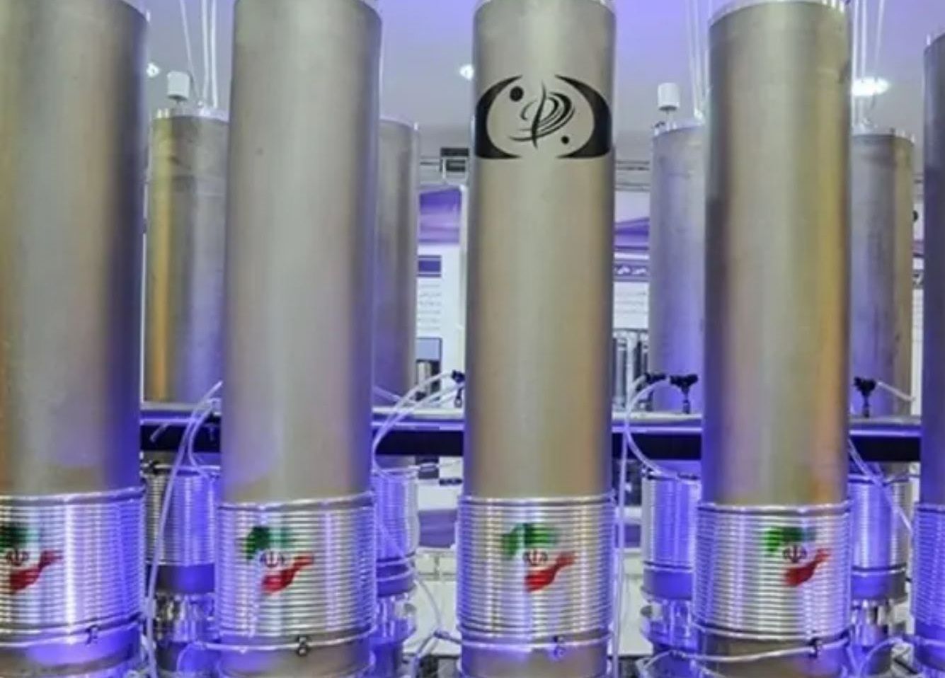 رویترز: آژانس دریافته است ایران بخشی از اورانیوم ۶۰ درصدی خود را تغییر فرم داده