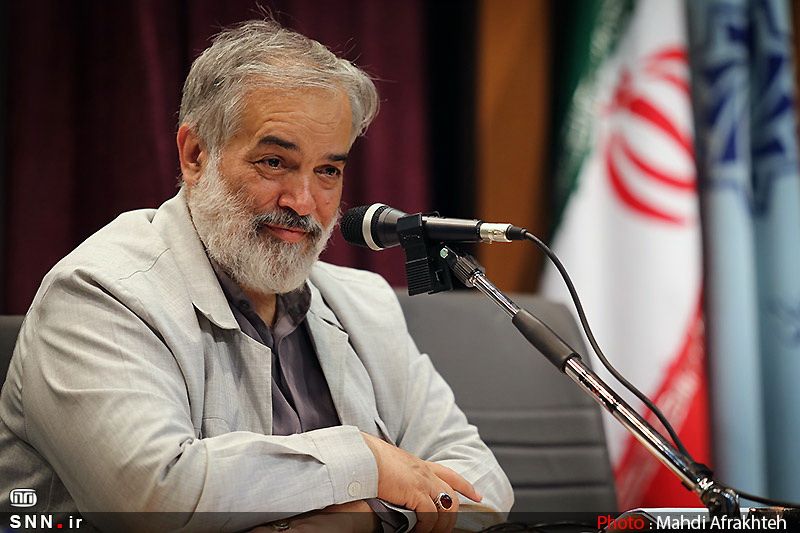 دبلوماسي إيراني سابق: فيديو زفاف ابنة شمخاني قد يكون مؤامرة ويخالف الشريعة