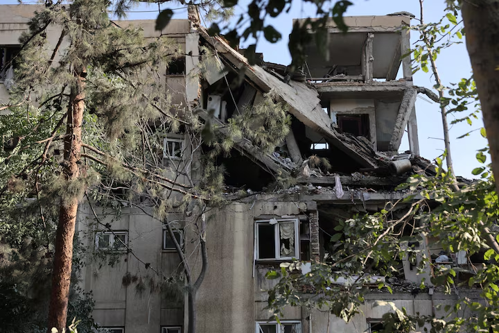 Trump calls himself and Netanyahu ‘war heroes’ for Iran strikes