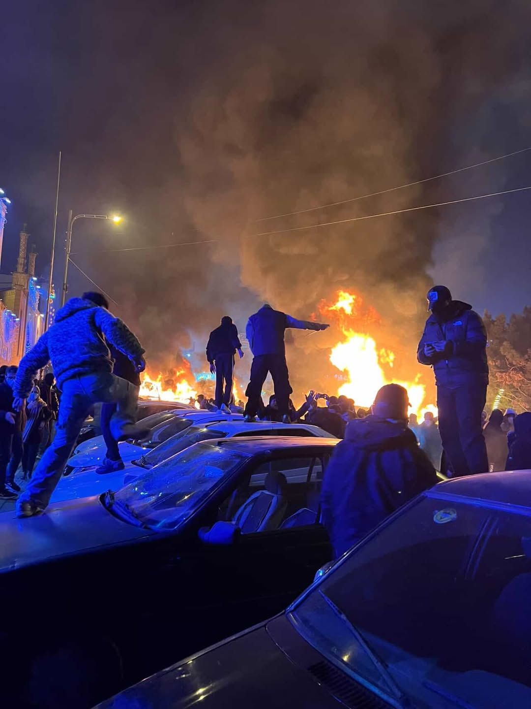 Over 6,000 sought care for eye injuries in Tehran during protests 