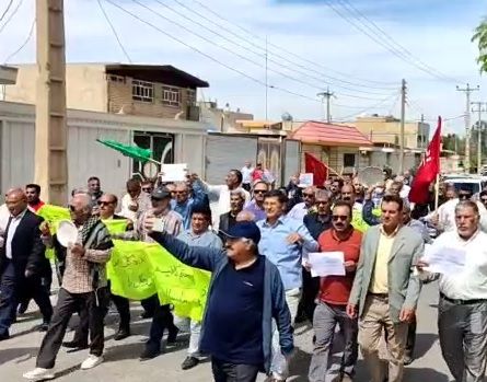 تداوم اعتراض‌های معیشتی با شعار‌هایی چون «‌مهار تورم فقط شعار خالی بود»