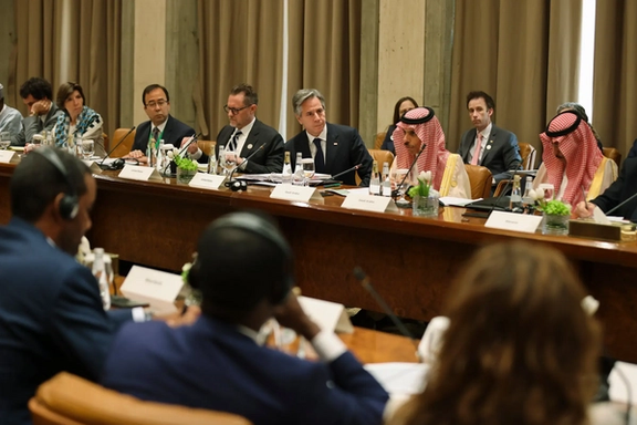 تهدید هستهای و منطقهای ایران، از بحثهای محوری در سفر بلینکن به عربستان سعودی بود