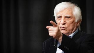 بهرام بیضایی؛ غریبه بزرگی که از میان ما رفت