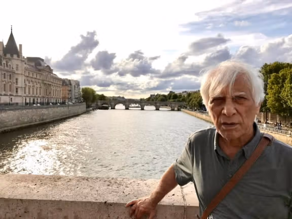 بهرام بیضایی، نویسنده و کارگردان برجسته ایرانی، درگذشت