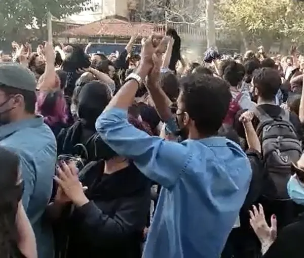 درخواست‌ها از جو بایدن برای طرح جنایت‌های جمهوری اسلامی در کمیساریای عالی حقوق بشر