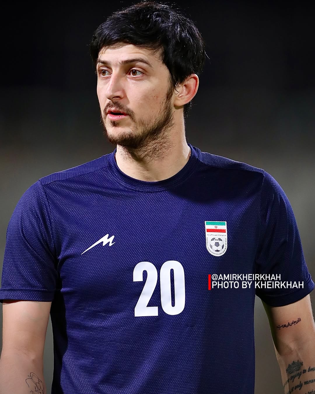 سردار آزمون: از خون جوانان وطن لاله دمیده