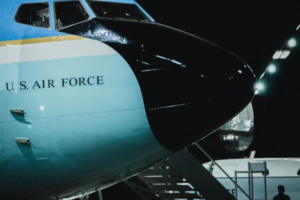 اعزام هواپیماهای ارتباطی آمریکا به منطقه؛ فعالیت پایگاه هوایی ناتو در آلمان شبانهروزی شد