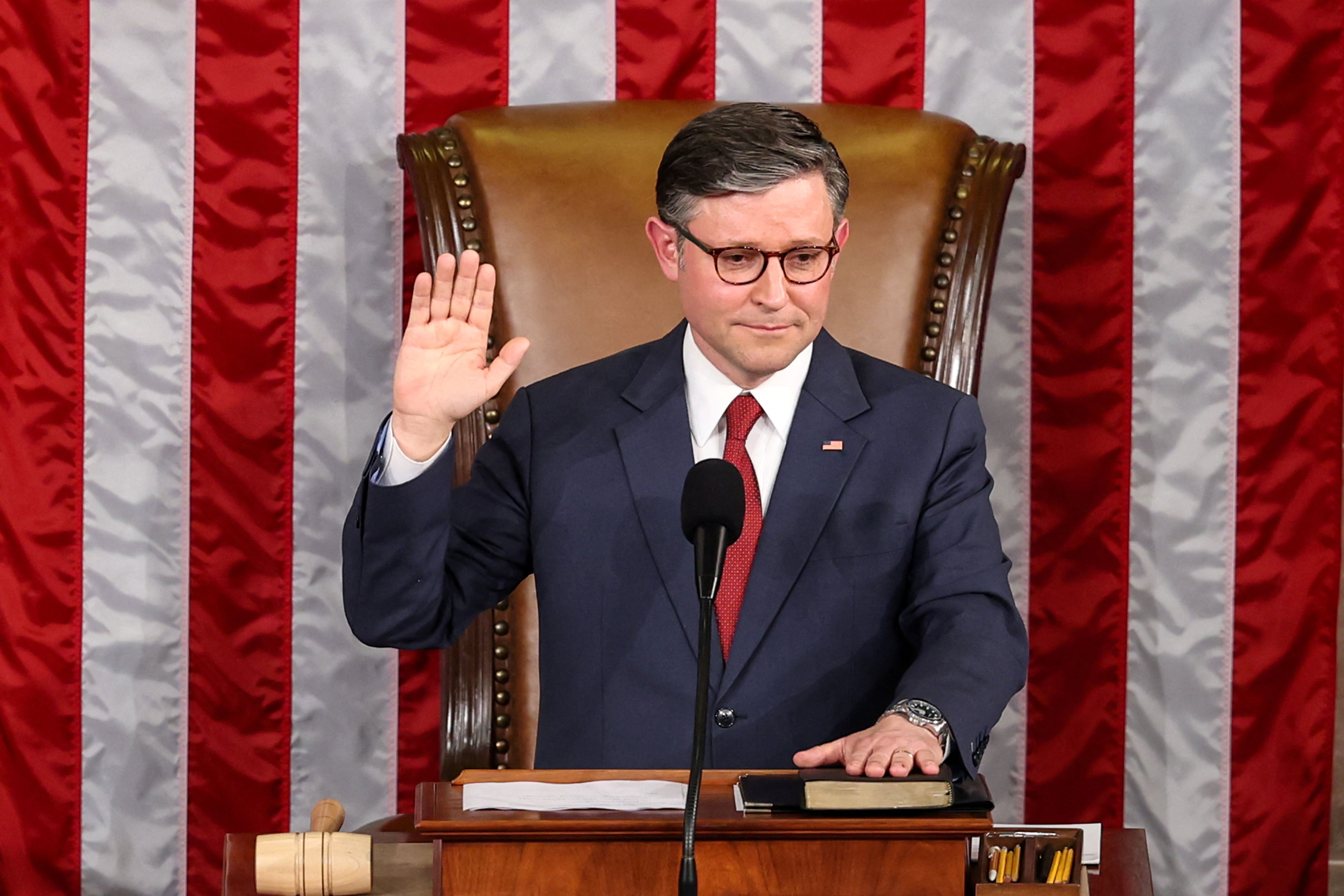 رئيس مجلس النواب الأميركي: القتل العشوائي للإيرانيين "عمل شنيع" ويجب أن يتوقف فوراً