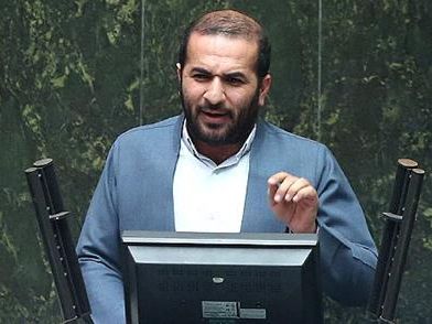 انتقاد یک نماینده از صنعت برق: از کجا معلوم دنبال جبران کسری بودجه برق از جیب مردم نباشند