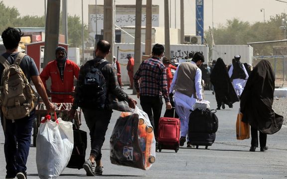 شهروندان افغانستانی اخراجشده از ایران با آیندهای نامعلوم روبهرو شدهاند