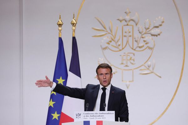 French President Praises Iranian Women For Their Fight Against Oppression