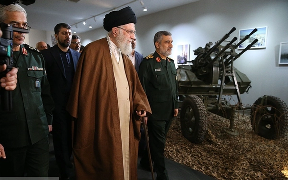 تهدید جنگ؛ آخرین سپر جمهوری اسلامی برای بقا؟