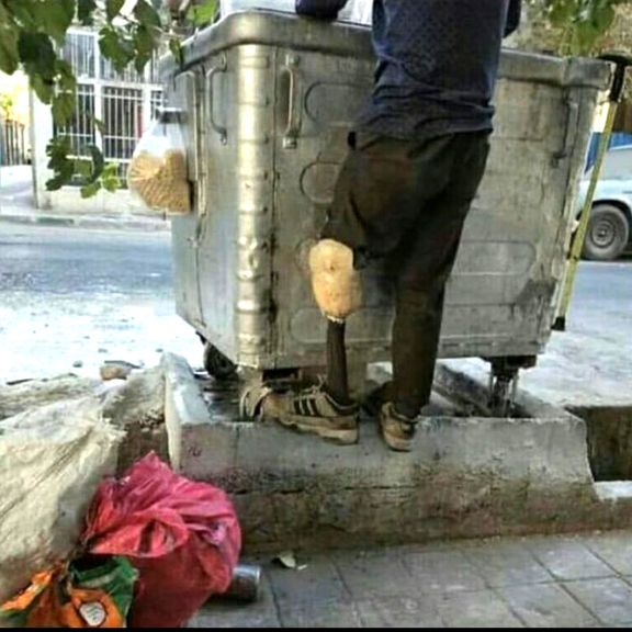 مدیر کمپین معلولان: در دوران کرونا برخی معلولان به زبالهگردی و ویلچرفروشی رو آوردند