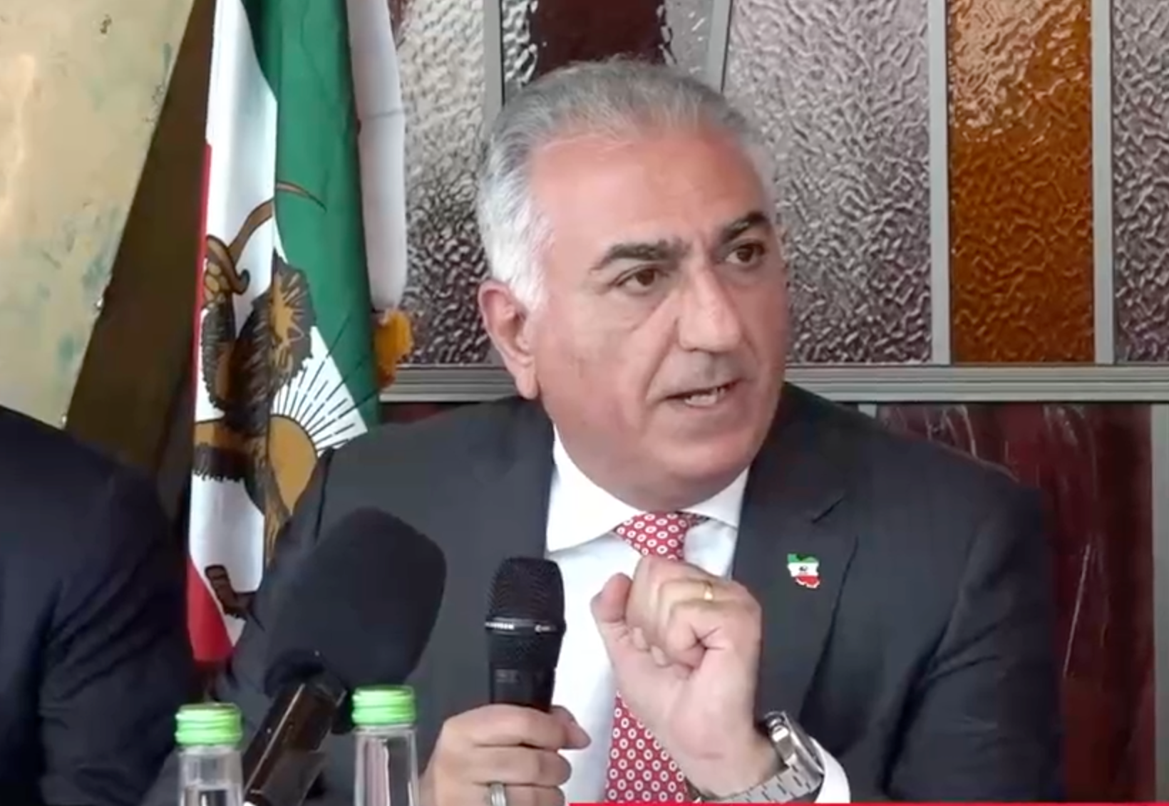 Iran's Exiled Prince Urges Global Support for Iranians Over Military Action