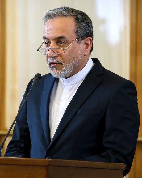 عباس عراقچی: تا آخرین قطره خون میجنگیم