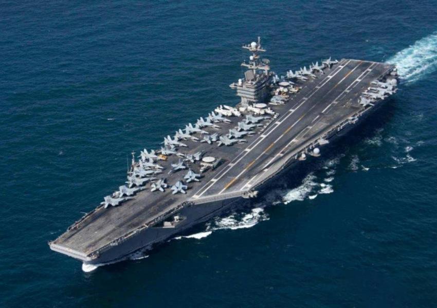 ناوهای آمریکا در دریای عرب یک کشتی احتمالا ایرانی با ۳۸۵ کیلوگرم هروئین را توقیف کردند