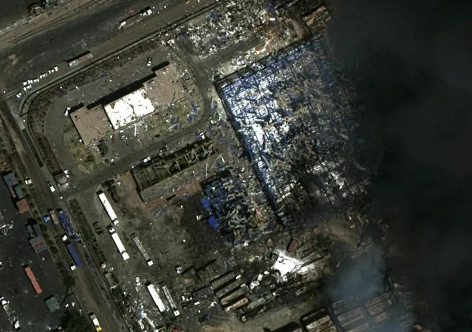 The administrative building of Sina Marine and Port Services Development Company is located in the northwest section of the area