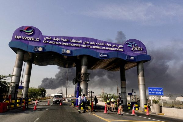 جمهوری اسلامی هزار و ۸۲۶ پهپاد، ۱۵ موشک کروز و ۳۷۲ موشک بالستیک به امارات شلیک کرده است