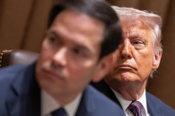 دولت ترامپ با تمرکز بر تقویت نقشهای مرتبط با مهاجرت ۵۰ هزار کارمند فدرال جدید جذب کرد