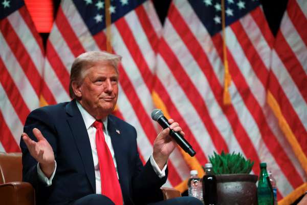 Iranian newspapers diverge over war rhetoric, diplomacy with US