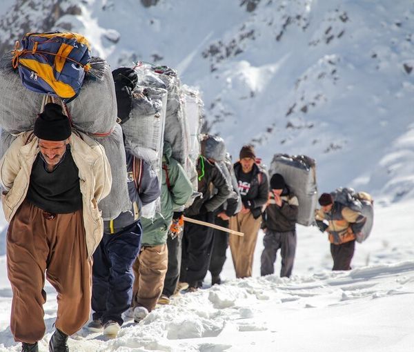 سازمان حقوق بشری هه‌نگاو از کشته شدن ۶ کولبر در یک ماه خبر داد