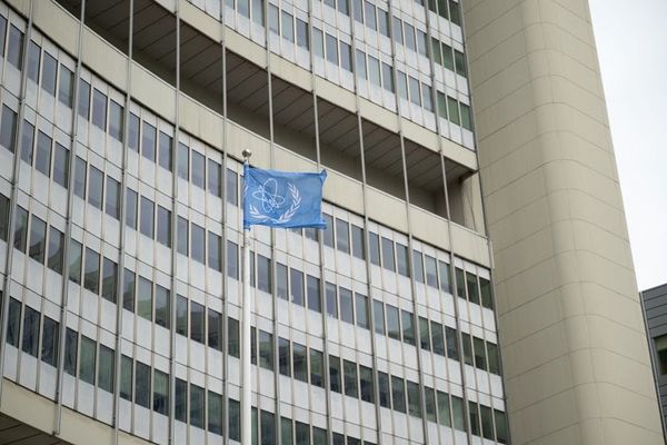 "بلومبرغ": سفر مسؤولي الوكالة الذرية إلى واشنطن لمناقشة منع إيران للتفتيش النووي