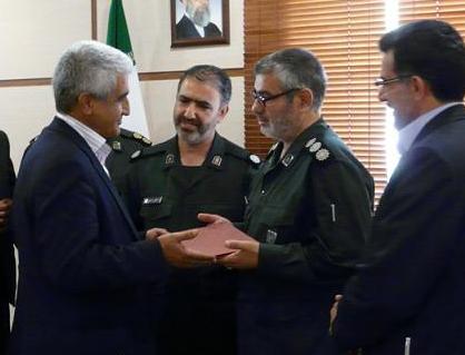 درباره خانواده مدلل، خریدار سهام شرکت صافولا، چه می‌دانیم؟ 