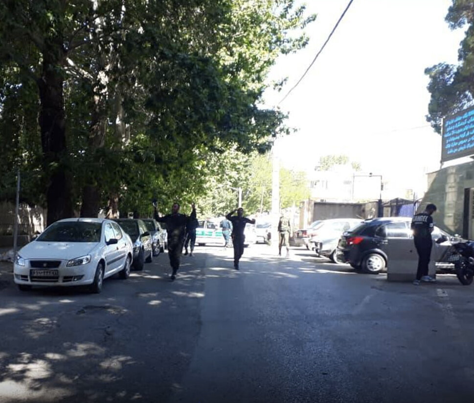 گروگان‌گیری در سازمان املاک بنیاد مستضعفان ایلام؛ شمار کشته‌شدگان به پنج نفر افزایش یافت