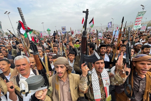 تحریم جدید آمریکا علیه حوثیها؛ شبکه انتقال میلیاردها دلار درآمد نفت ایران هدف قرار گرفت