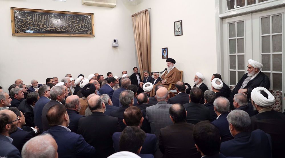 Supreme Leader Ali Khamenei addressing senior officials on April 15, 2025