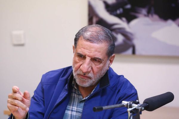 عضو کمیسیون امنیت ملی مجلس: ضربالاجل ۱۰ روزه ترامپ صرفا جنگ روانی است