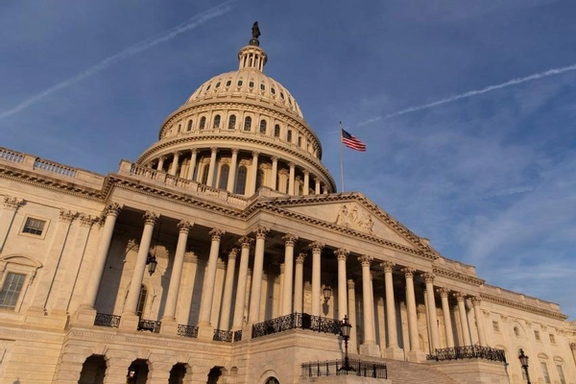 برخی نمایندگان کنگره: درباره کسانی که برای تاثیر بر دولت آمریکا از ایران پول میگیرند، تحقیق کنید