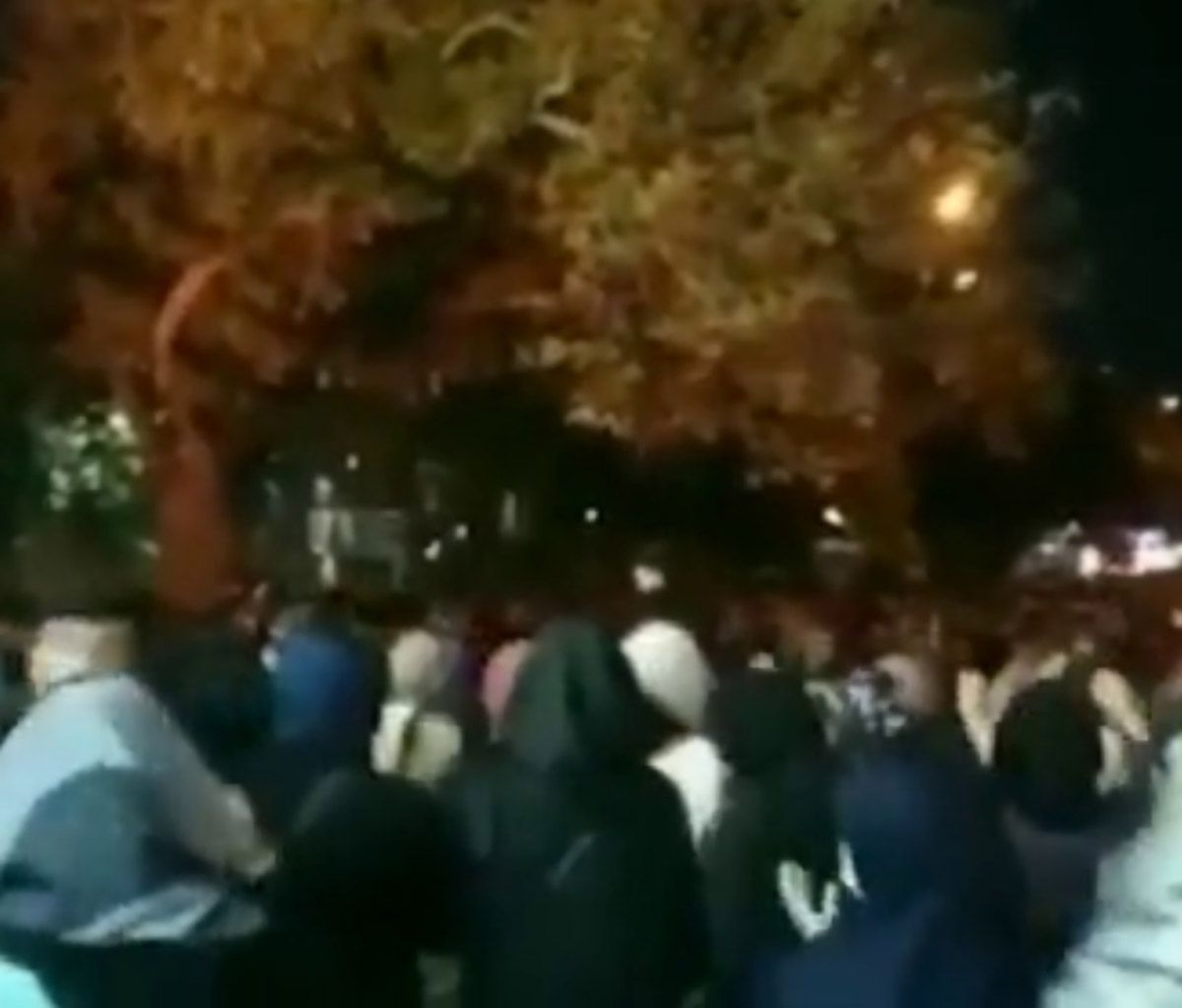 Water Protests In Iranian City Continue For Second Night  