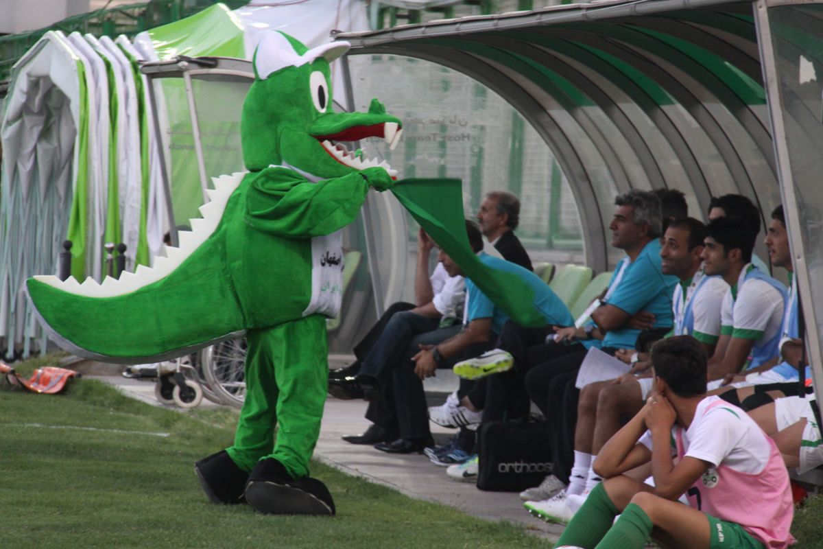 ۲۳۰ میلیارد تومان افزایش سرمایه اولیه، تنها راهکار باشگاه ذوب‌آهن برای فرار از انحلال