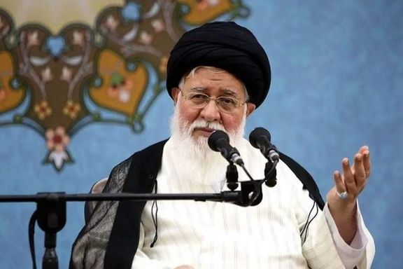 ممثل خامنئي في خراسان رضوي: خلع الحجاب خطة العدو لإسقاط النظام في إيران