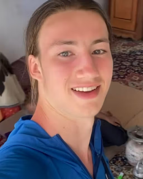 عباس عراقجي يؤكد اعتقال سائح فرنسي ألماني في إيران