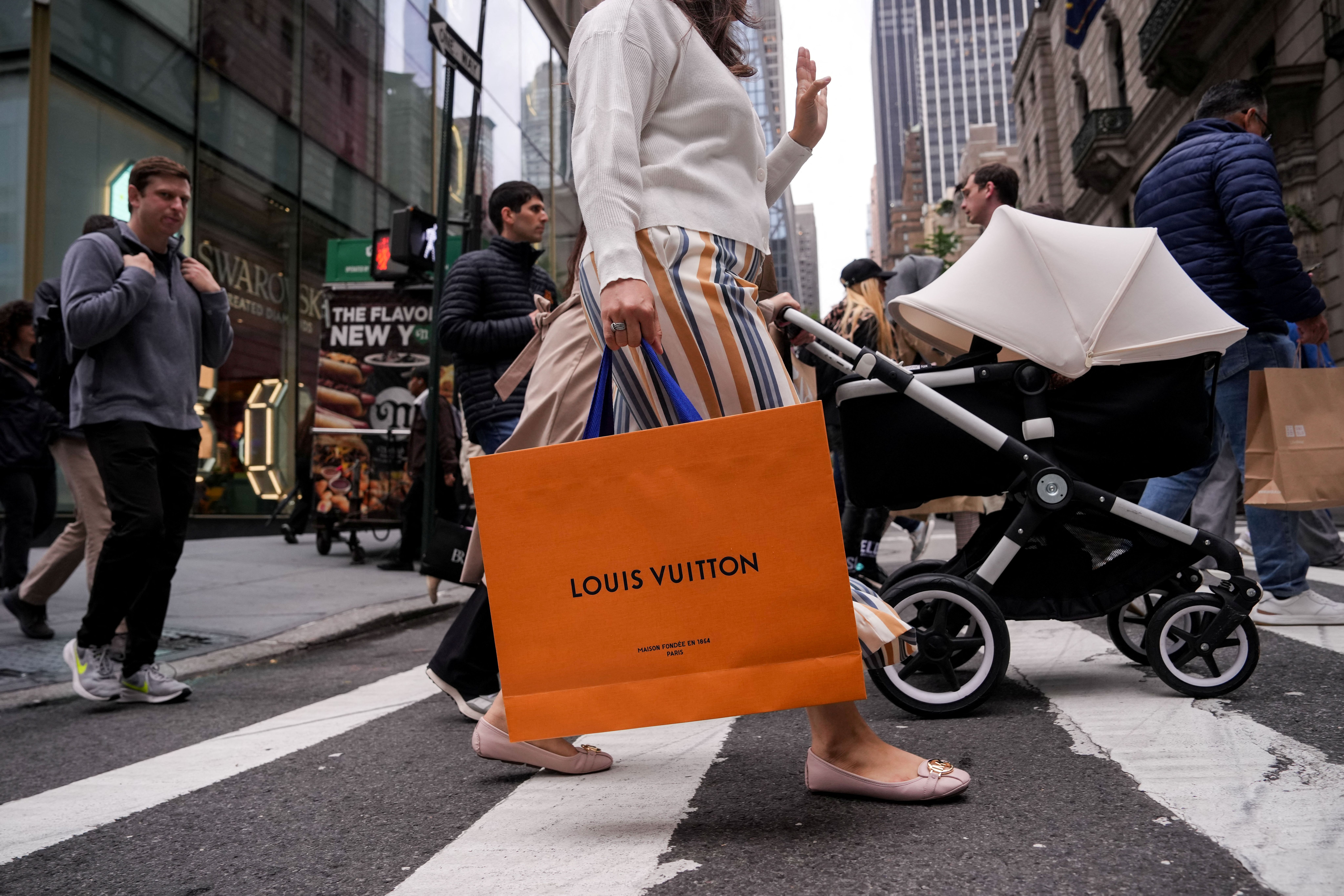 ادامه جنگ تعرفه‌ها؛ ترامپ اتحادیه اروپا را به وضع تعرفه ۵۰ درصدی تهدید کرد