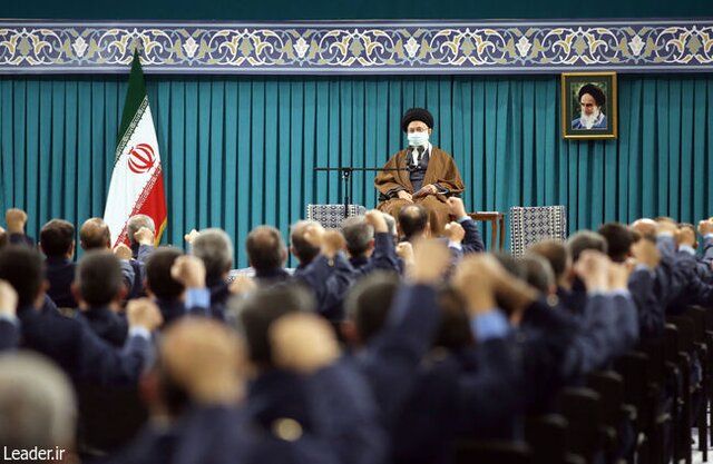 خامنه‌ای خواستار مقابله جهادی با «تهاجم رسانه‌ای» شد