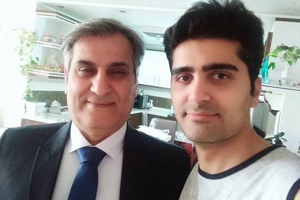 منوچهر بختیاری در بندرعباس بازداشت شد