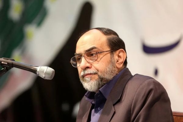 عضو شورایعالی انقلاب فرهنگی: آمریکا برای چند ترور بزرگ و بمباران دوباره آماده میشود