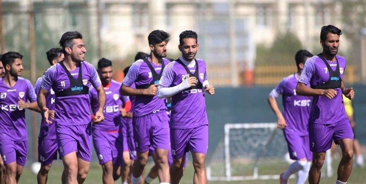 ابراهیم سلجوقی، فرزند فرمانده سپاه، بازیکن فولاد با ۱۴ دقیقه بازی در ۷ فصل  