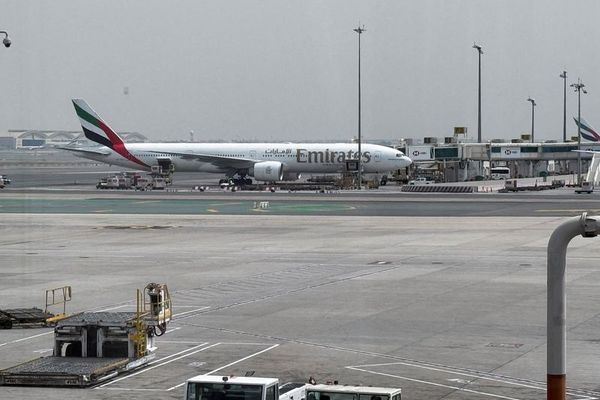 امارات متحده عربی آسمان خود را به روی همه پروازها بست