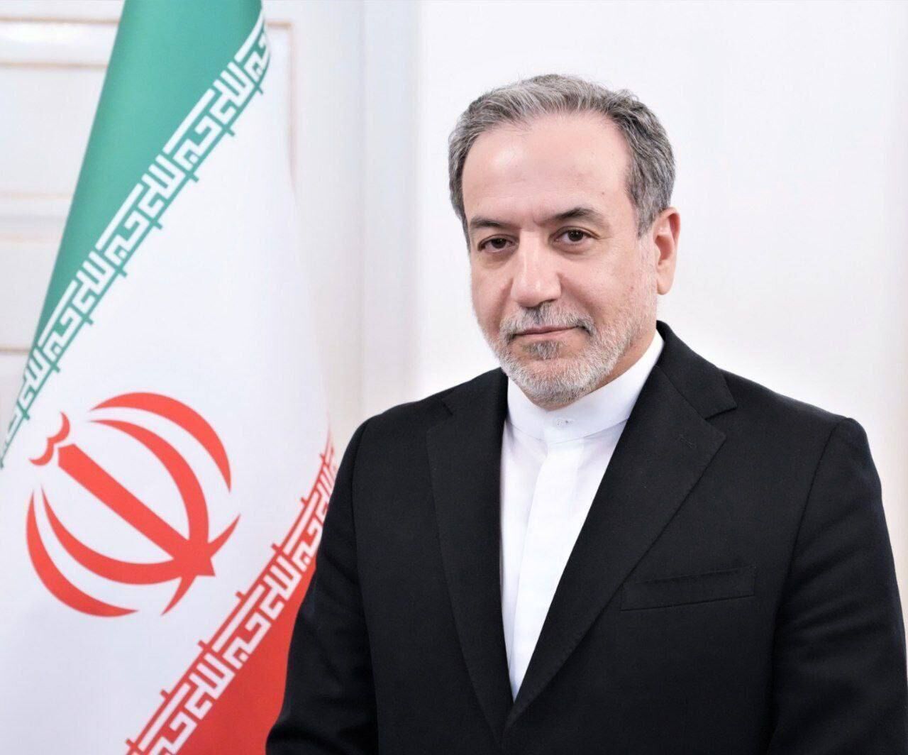 عراقچی: جمهوری اسلامی دعوت مصر از پزشکیان را نپذیرفته است