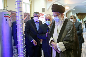 منابع غربی به ایراناینترنشنال: جمهوری اسلامی برای خروج از انپیتی آماده میشود