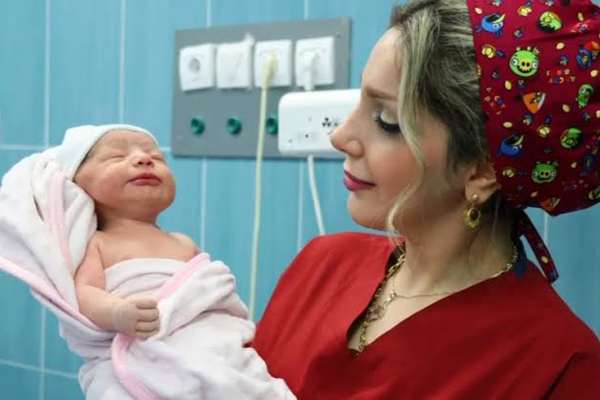 Iran Health Ministry Warns About Preterm Deliveries On Luxury Dates