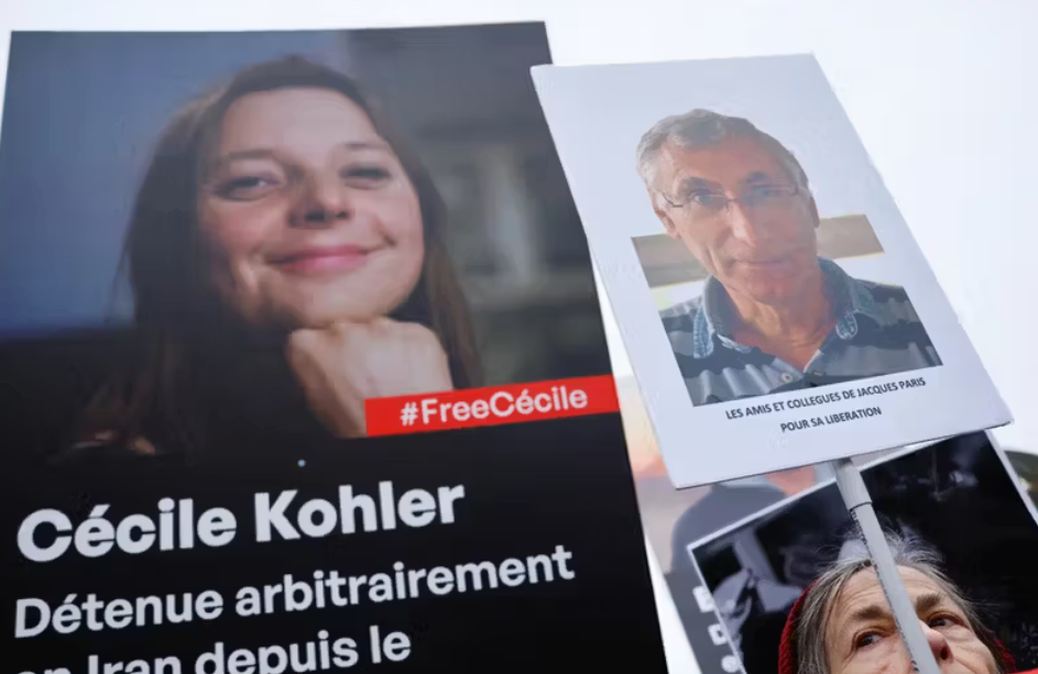 لوموند: ۴ فرانسوی در ایران زندانی‌اند و رویکرد پاریس درباره تهران تغییر کرده است