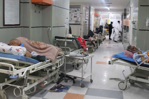 Governor of Isfahan: There is no room for receiving coronary patients, even in the corridors of hospitals and on stretchers